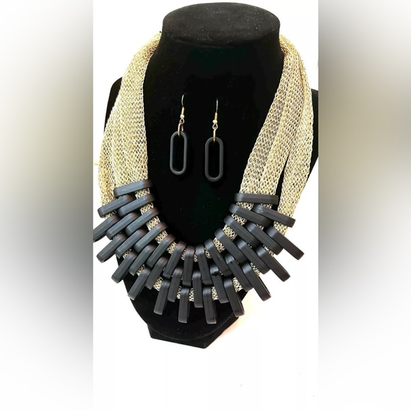 African Geometric Necklace And Earrings Set Layered Bib Collar Tribal Choker - Picture 2 of 3